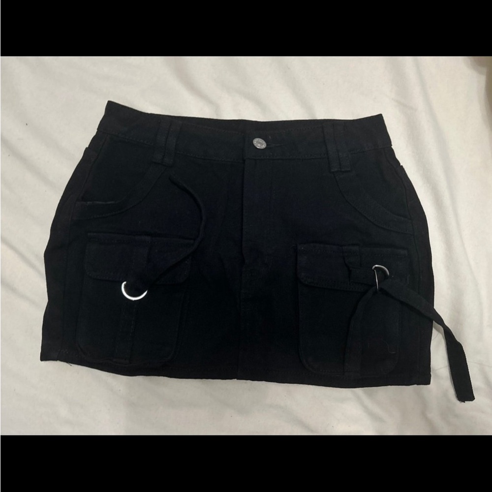 Black cargo Mini Skirt with Pockets